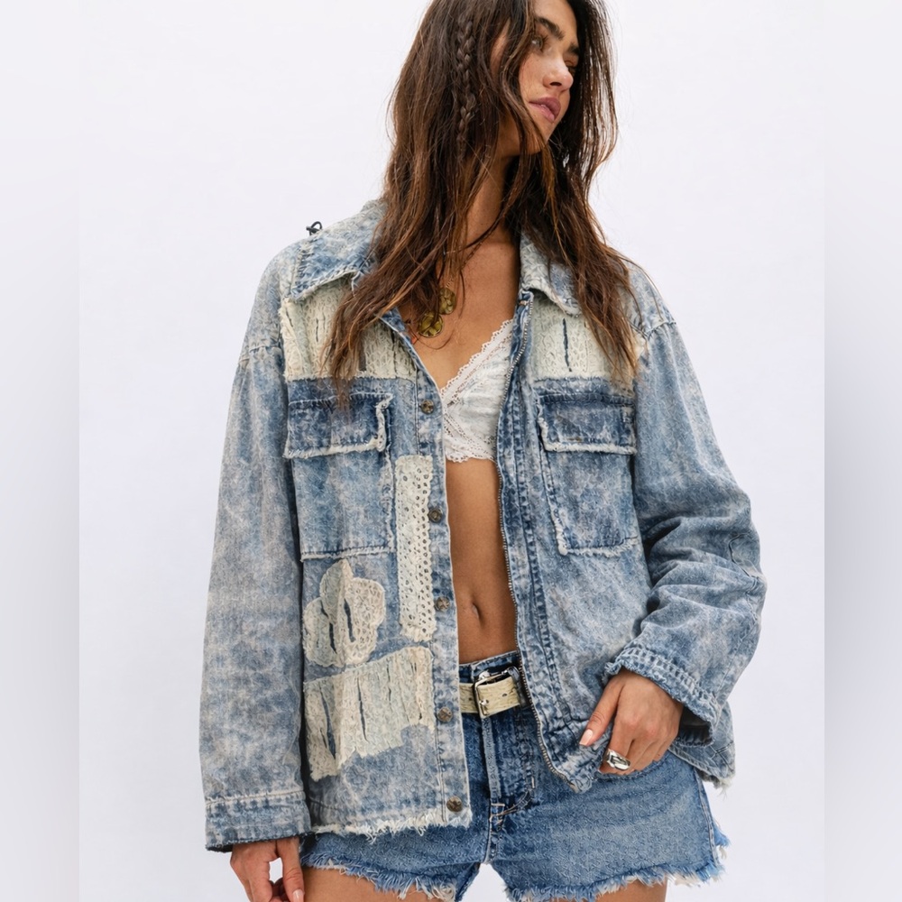 A RARE BIRD ACID WASH TENCEL LACE TRIM SHACKET